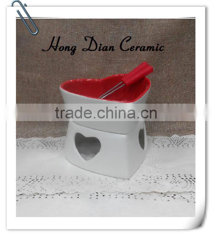 matt heart shaped ceramic chocolate fondue set,color glazed ceramic fondue pot with forks,OEM logo chocolate fondue set