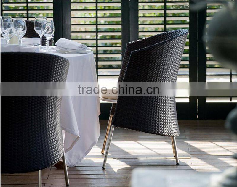 2017 Trade Assurance Modern Design outdoor synthetic rattan handmade garden line compact dining table set