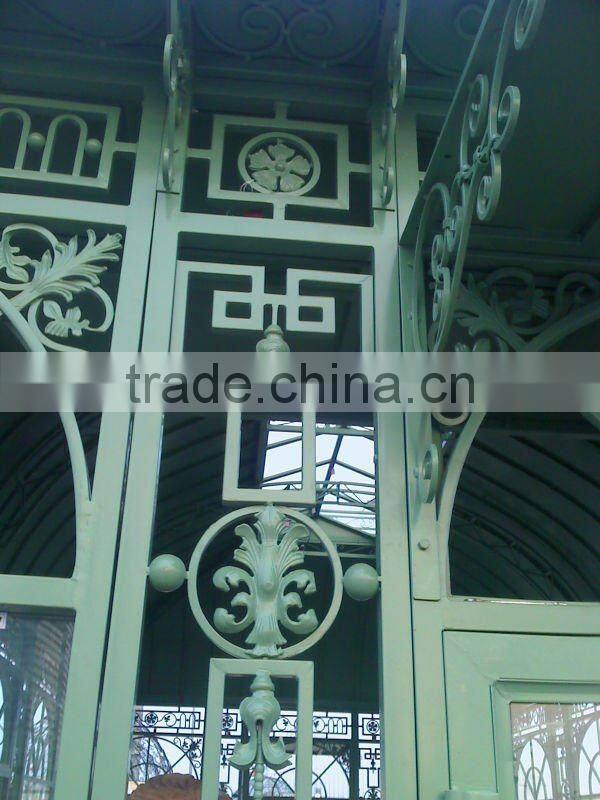 Beautiful Design Tempered Glass Greenhouse / Steel Garden Greenhouse