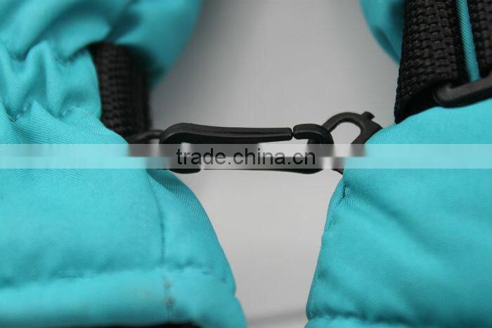 Ski gloves winter sport keep warm riding gloves, comfortable and cheap gloves