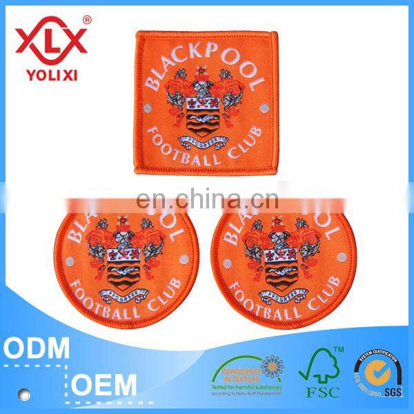 China Low Minimum Oder Quantity school badges factory