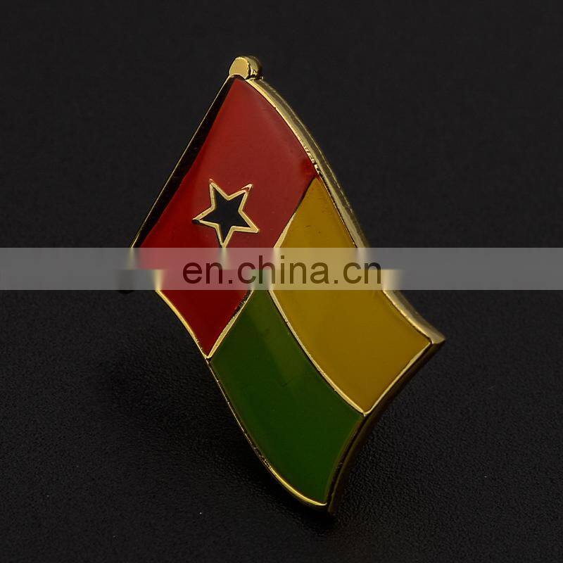 Die Cut UAE Victory Three Finger Hand Gold Sliver badge Pin Badge Sets