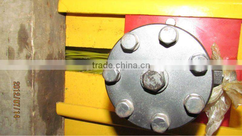 Dustbin wheel mounted tractor Road Sweeper