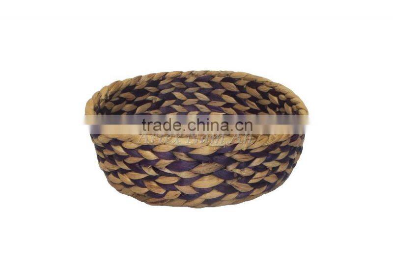 Beautiful water hyacinth fruit basket/ Fruit tray with handle woven storage basket