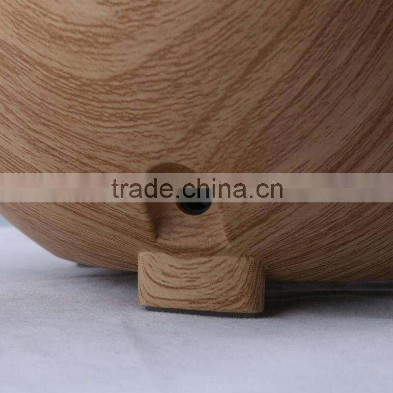 Wooden grain electric aroma diffuser made in China