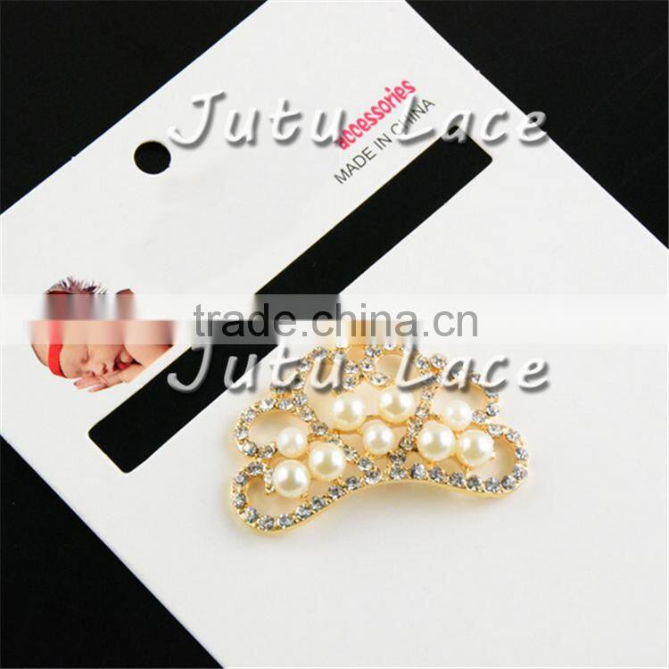 Boutique wedding dress/clothes/ latest Fashion bee Statement Necklace