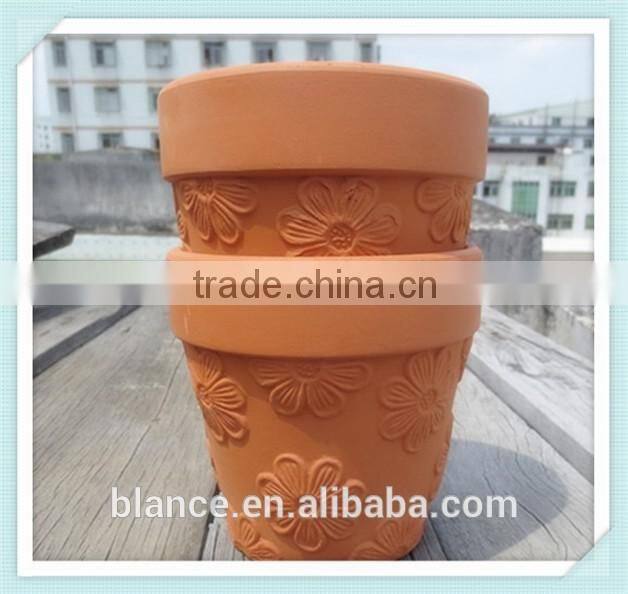 terracotta emboss flower pot with flower emboss