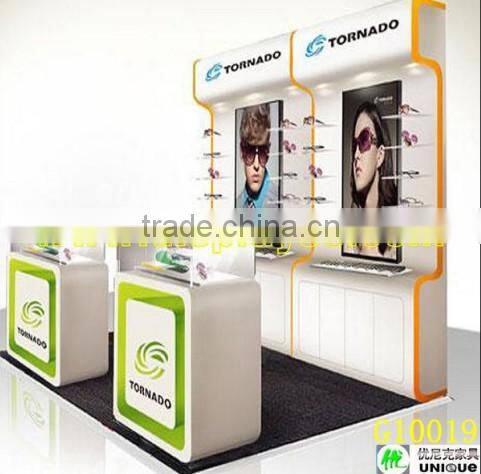 Attractive sunglasses display/glasses kiosk for shopping mall