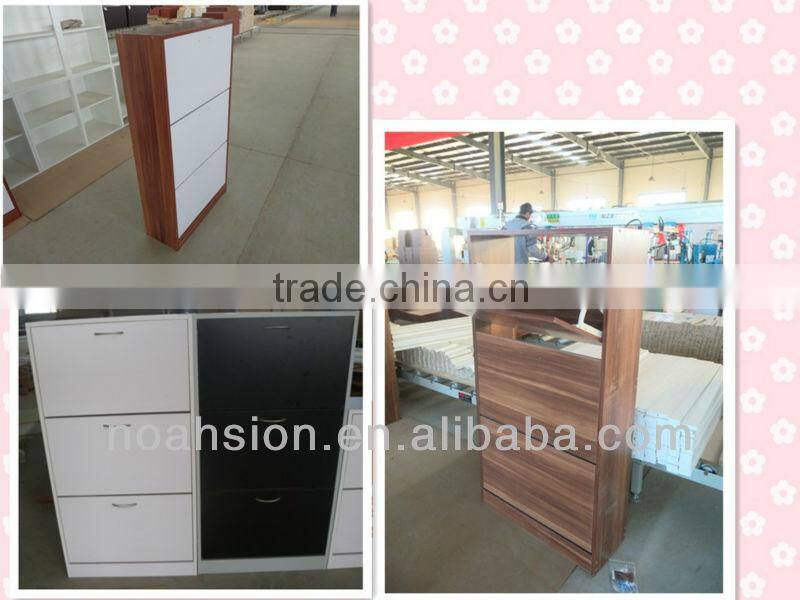 dining room table solid pine and chairs