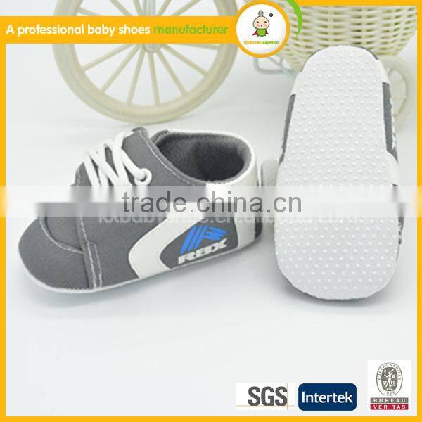 2015 fashional baby canvas shoes for every age boy