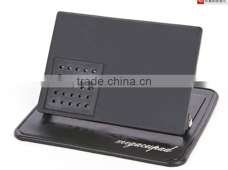 Universal GPS /phone Holder Bracket Cradle Anti-Slip Mat