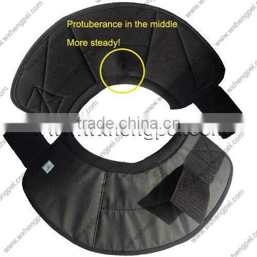 Neoprene horseshoe mat