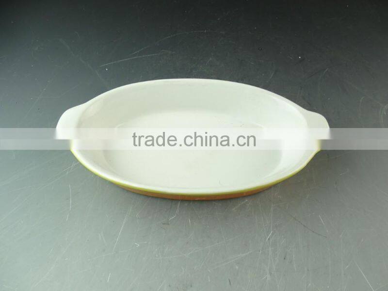 Hot Wholesale oval glazed ceramic bake plate with handles for daily use stock
