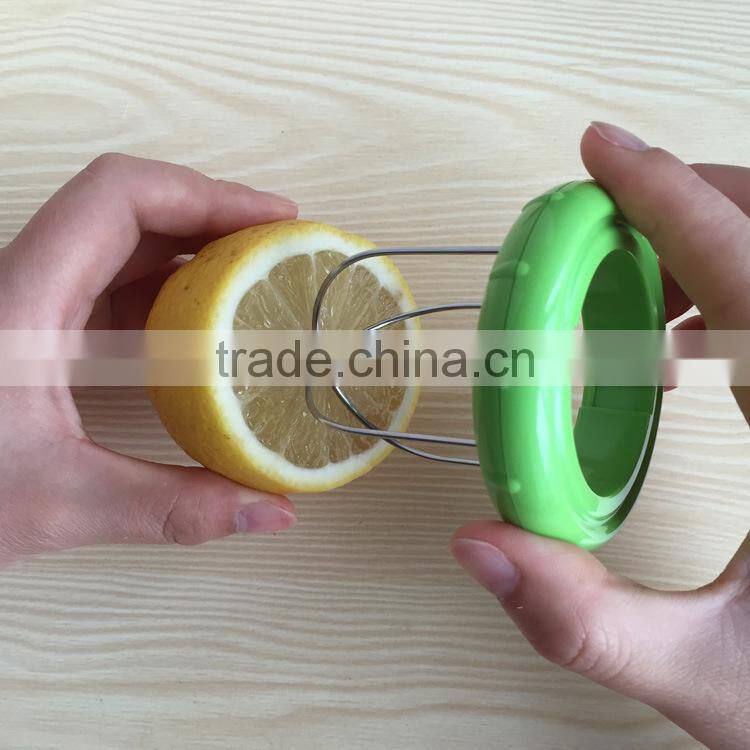 Newest/Kitchen tool kiwi peeler fruit peeler / kiwi fruit tool