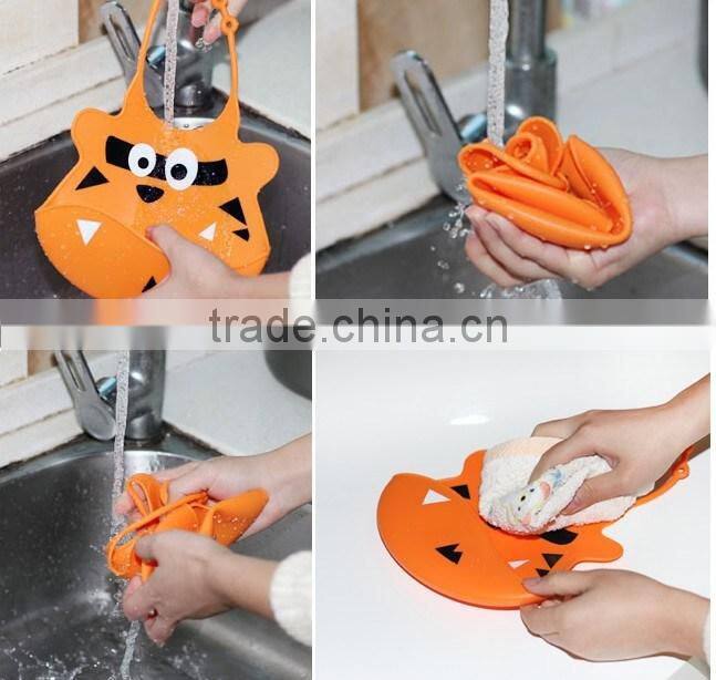 Silicone Baby Bib Wholesale