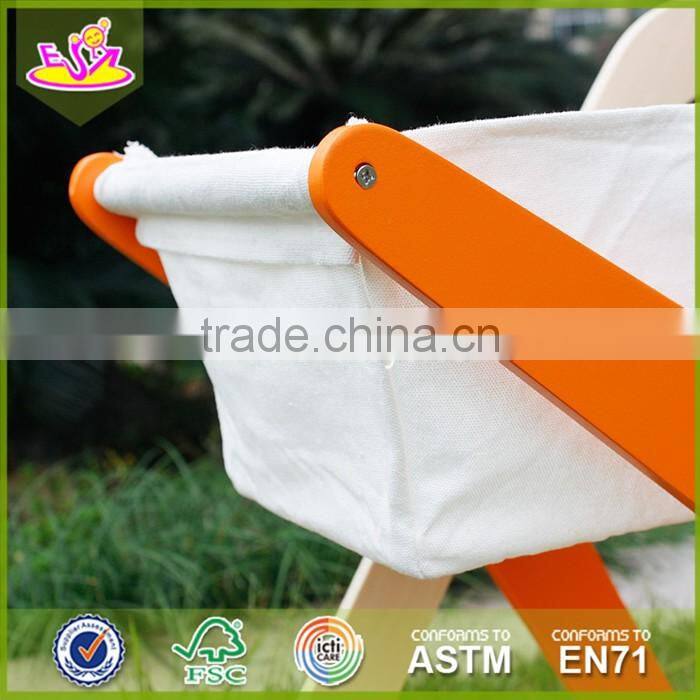 2017 Wholesale wooden baby activity center preschool wooden baby activity center W16E072