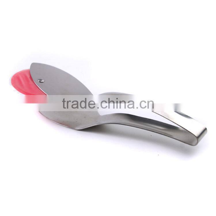 Multi stainless steel pizza tong with a nylon pizza cutter