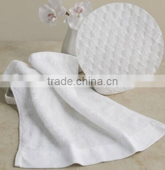 Cheap wholesale customized luxury cotton square towel