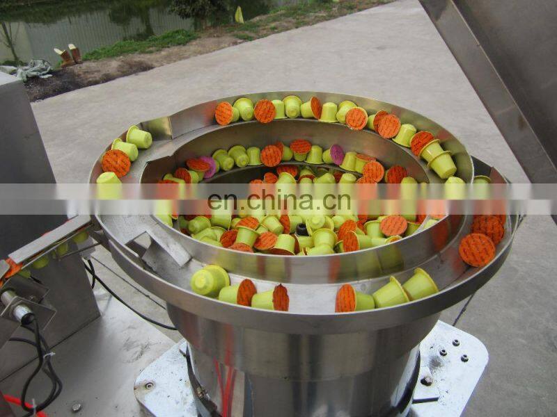 factory direct price beer filling and sealing machine in 2016