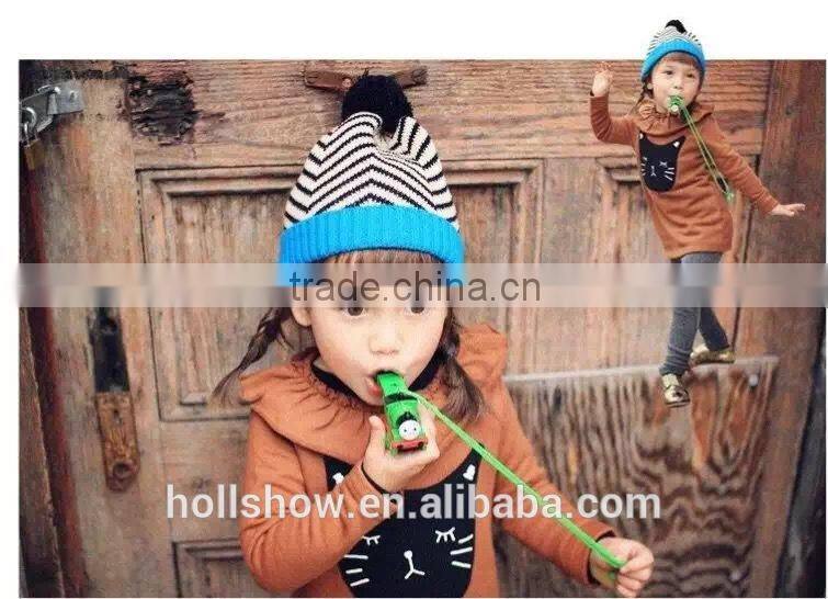 Wholesale Fashion Warm Striped Knitted Pom Pom Winter Hats for Children