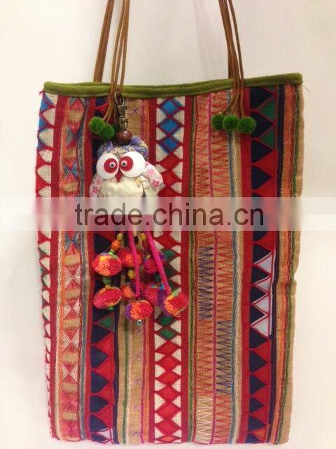 Hmong handmade cute owl keychain with ponpons