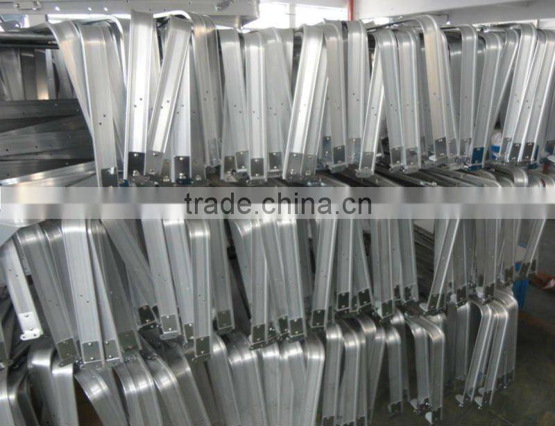 Outdoor portable picnic table with four chair