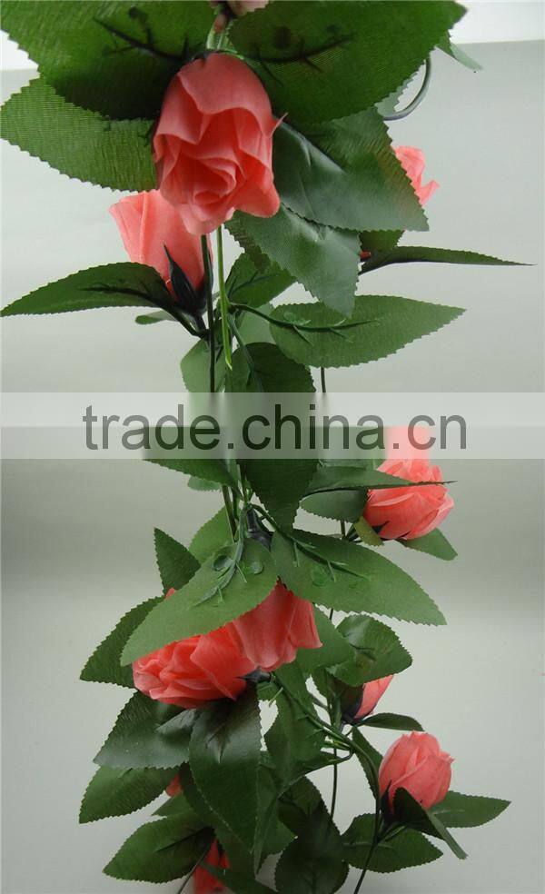 Beautiful artificial Rose wreath in different colors for Wedding decor