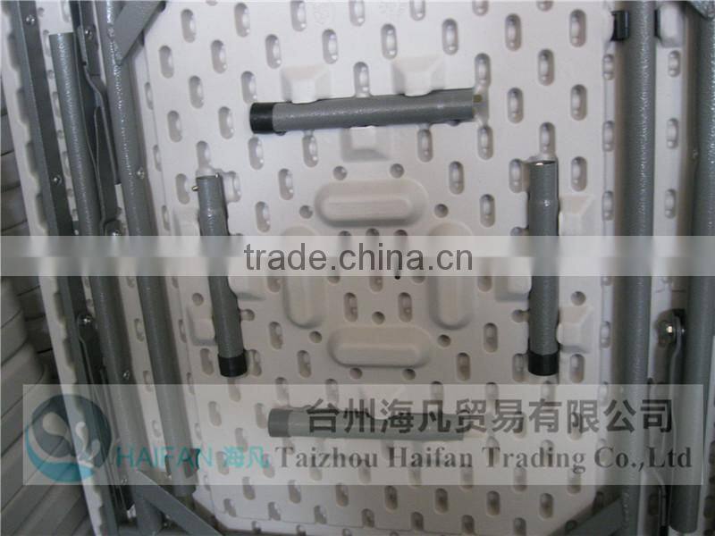 high durable blow molding PE 2FT white square folding dining table /hot sell square plastic dining room table