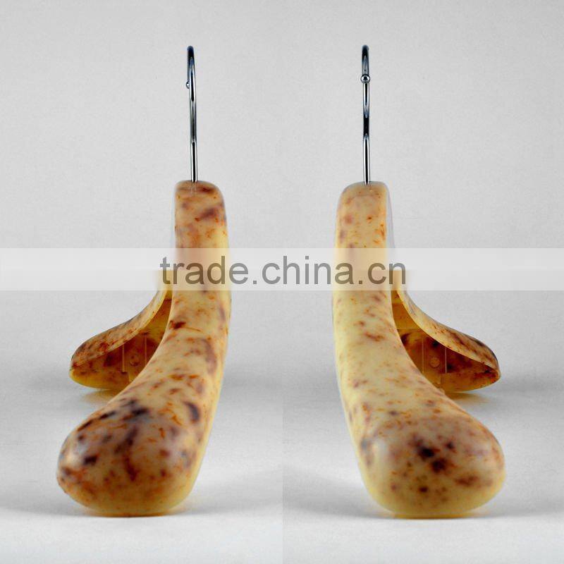 Japanese Browny Marbled Plastic Luxury Hanger for Hotel Equipment