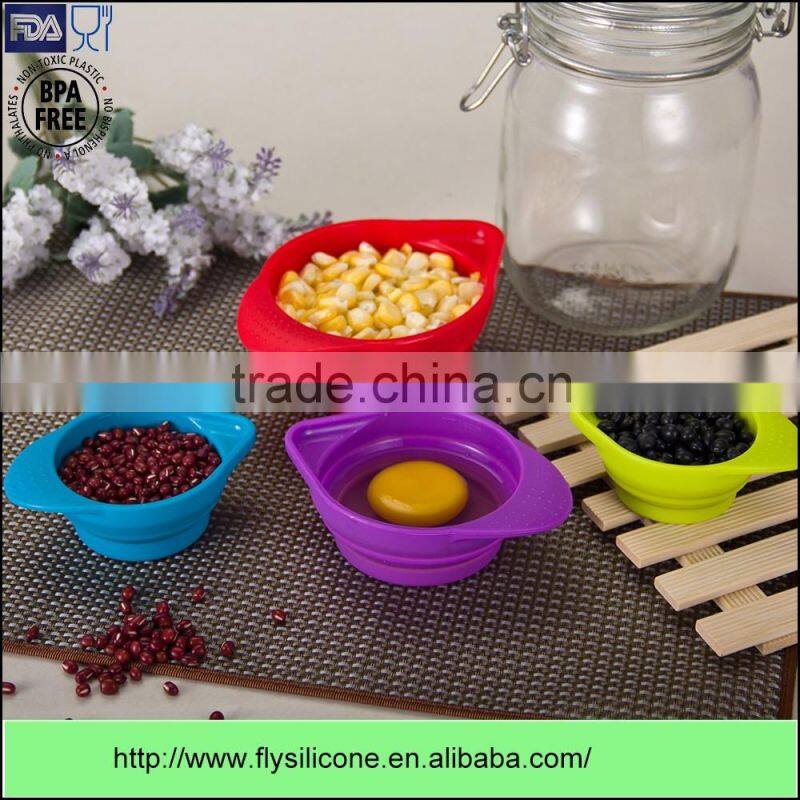 Hot sale on amazon customized logo 4 pcs premium silicone measuring cups set