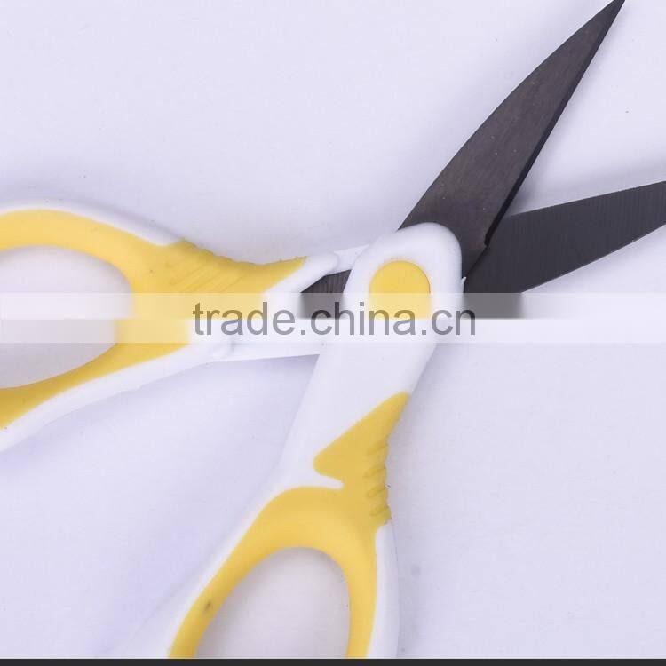 SH13015WY-T-2016 New design professional 5"coated black titanium blade houeshold scissors with soft touch handle
