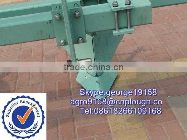 Farm implement 3 rows four plows ridger for farm ridging