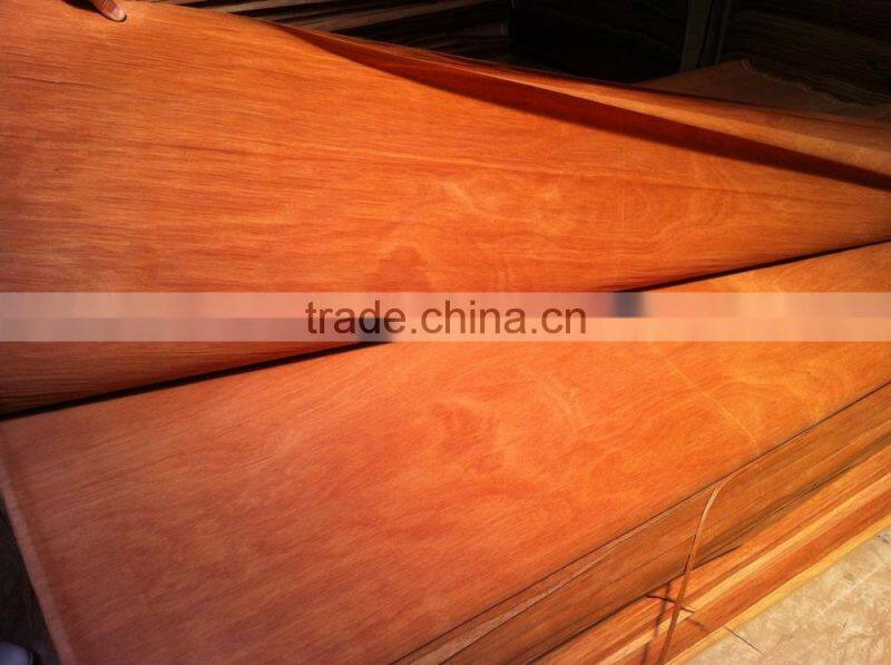 Factory supply 0.3mm recon ash crown cut veneer for door