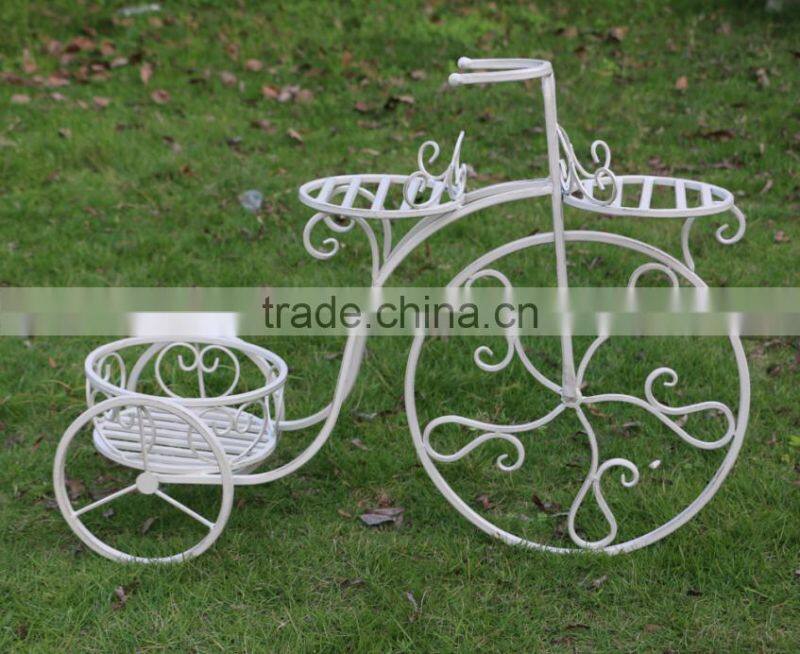 Bicycle planters in iron
