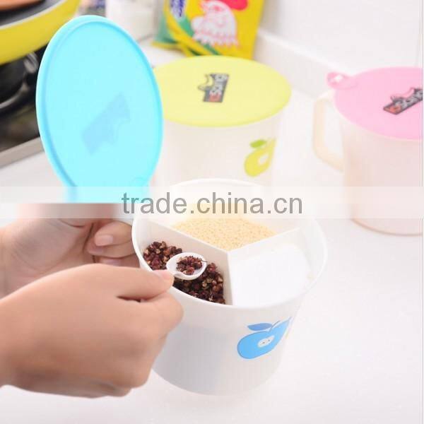 Custom Creative Food-Grade PP Plastic 3 Apartment Seasoning Spice Storage Box Supplier