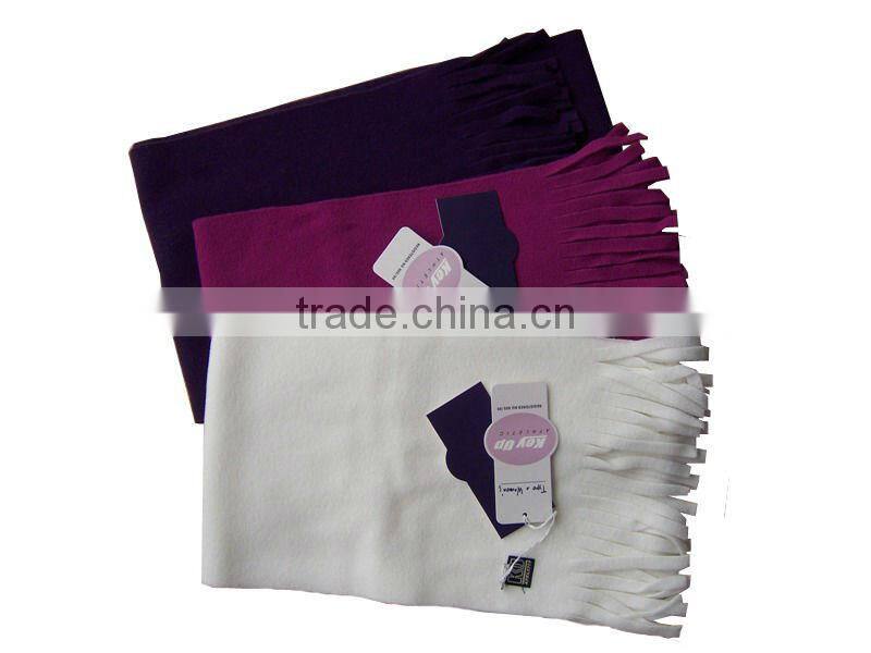 Sell well cheap price promotional black windproof polar fleece sport scarf factory