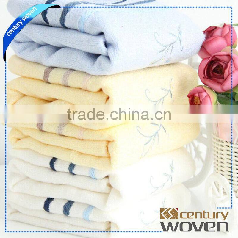 Bath towel 100% cotton with 32 dyed yarn