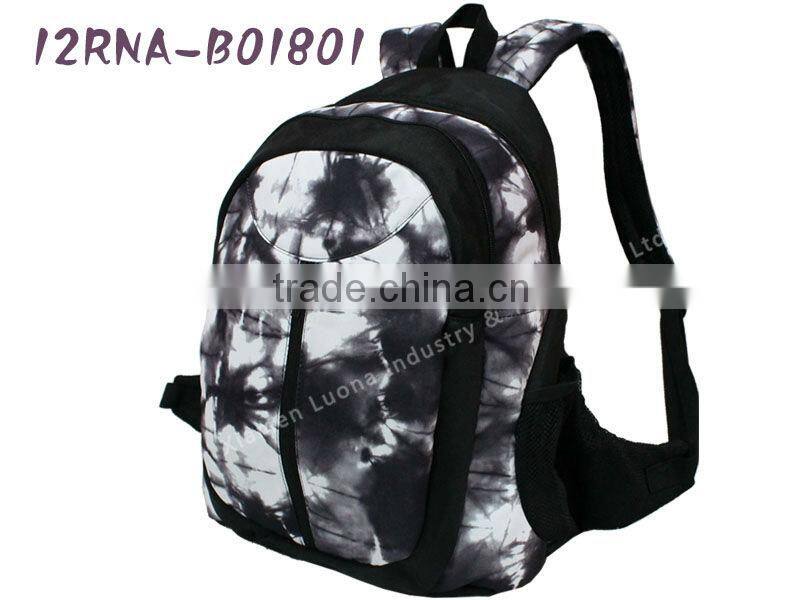 2013 waterproof mountain leisure backpack