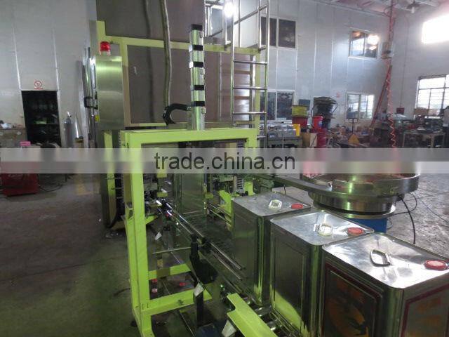 1L-4L Automatic screwing cap machine