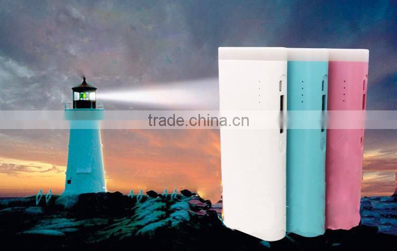 large capacity factory price 2USB power bank with powerful flashlight XH-LP