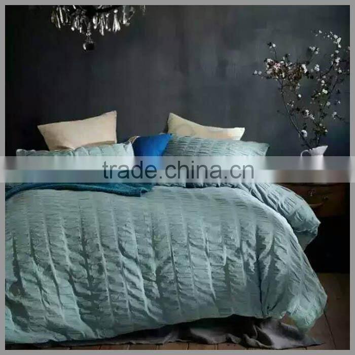 Seersucker Cotton Strip Ruffle Duvet Cover/ Natural seersucker cotton strip ruffle duvet cover/fitted sheet