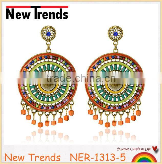Fashionable handmade plastic beaded fringe stud earrings jewelry