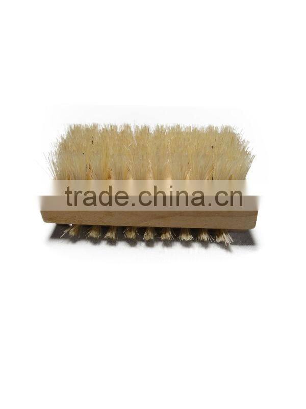 2014 new design wooden nail brush