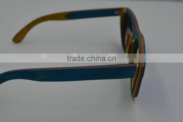 2015 New Arrival Skateboard Wood Sunglasses UV400 Polarized Lens Wooden Sunglasses Frames Wholesale