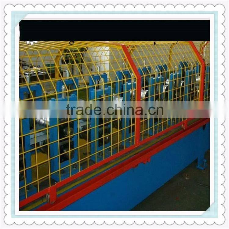 2016 Best Quality Shutter Door Roll Forming Machine Price Supplier