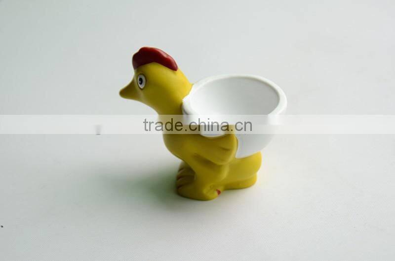 new design chicken shape design polyresin egg holder for breakfast