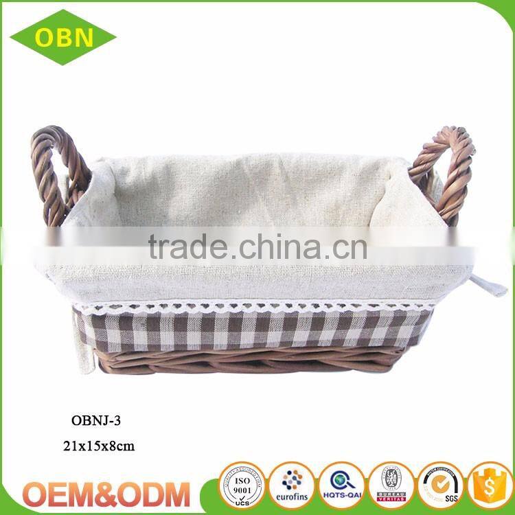Custom China best sales handmade fabric lining cheap wicker bread baskets for supermarket display