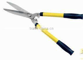 Hedge shear
