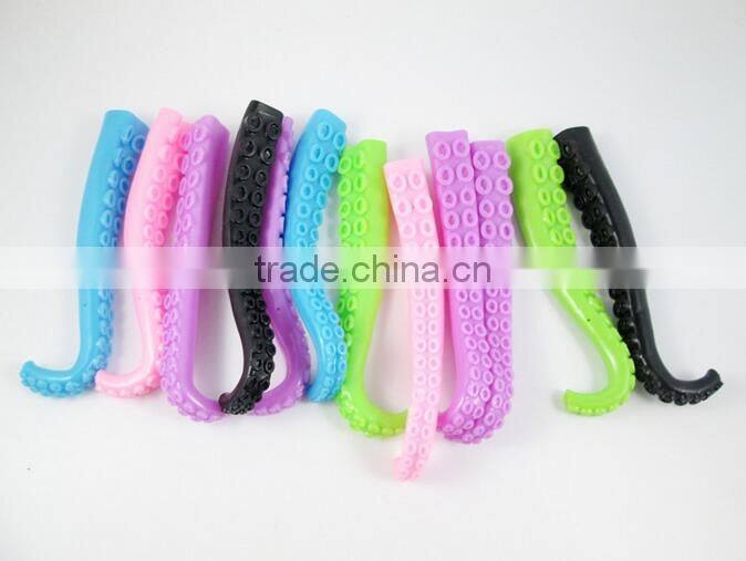 New environmental plastic octopus tentacle toy mini finger prank/tricky toys
