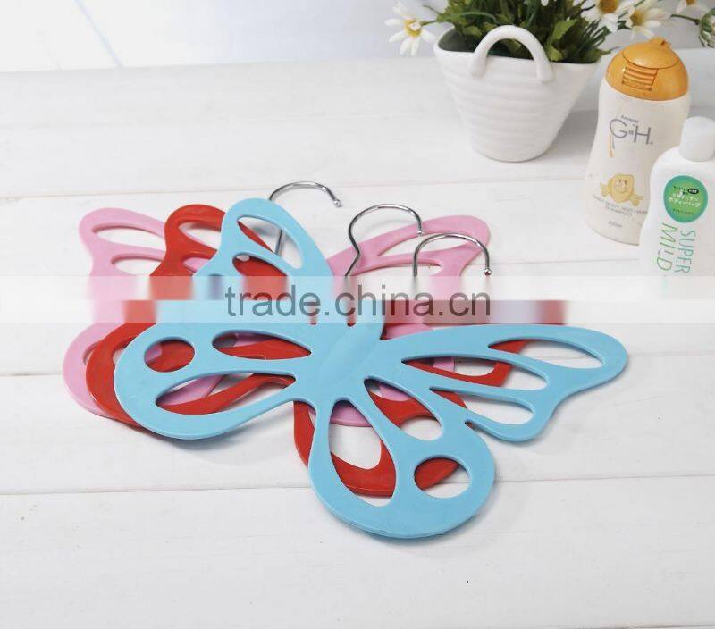 plastic butterfly hanger for household